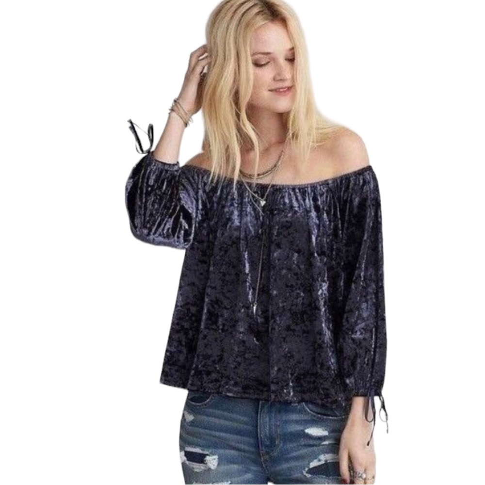 Ameican Eagle Velvet Off The Shoulder Long Sleeve Blouse